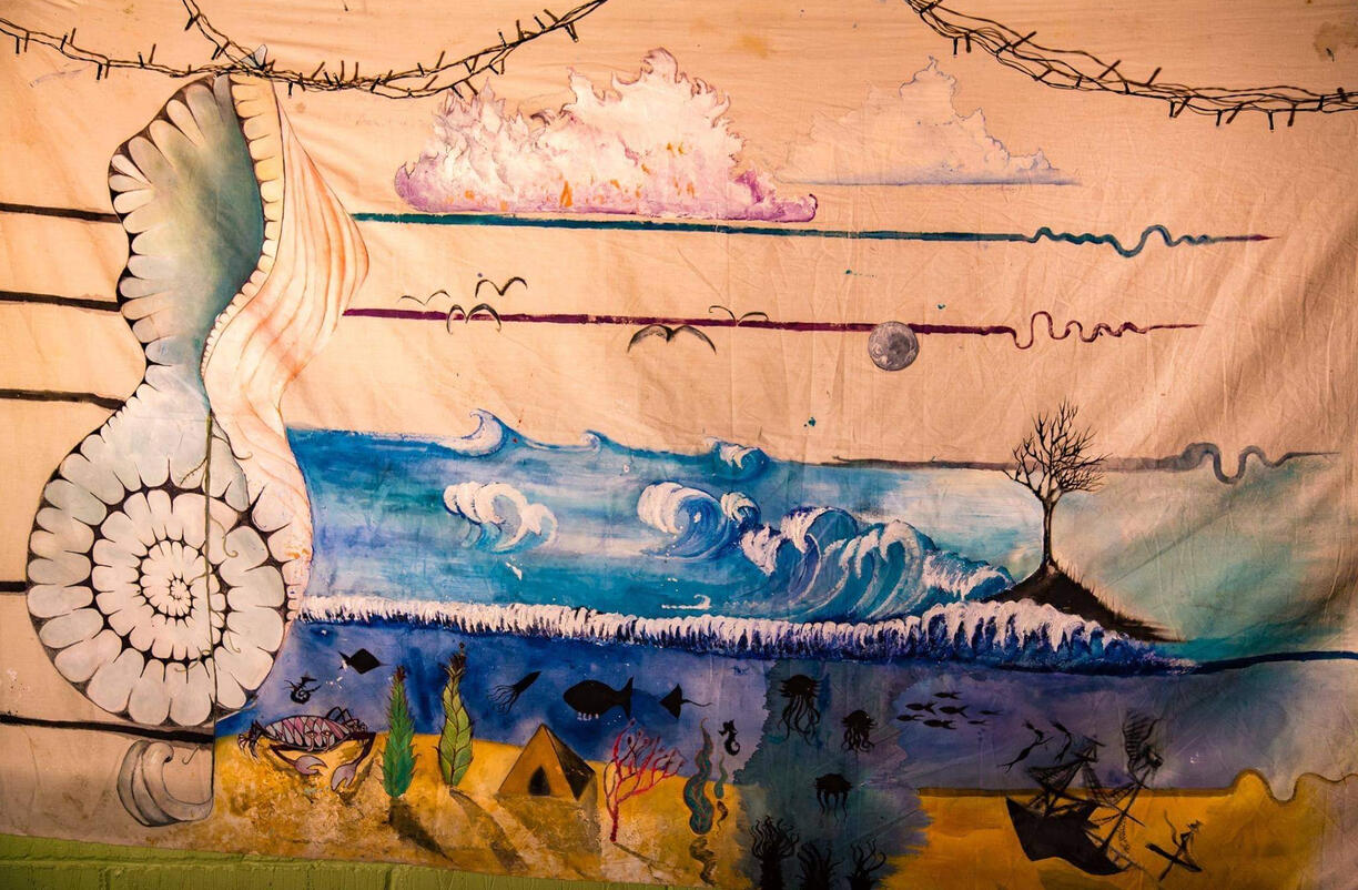 backdrop for the binnewith amnesiacs